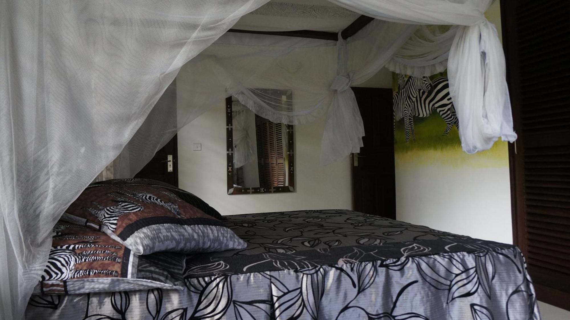 Residence Maison Muege Килифи Стая снимка